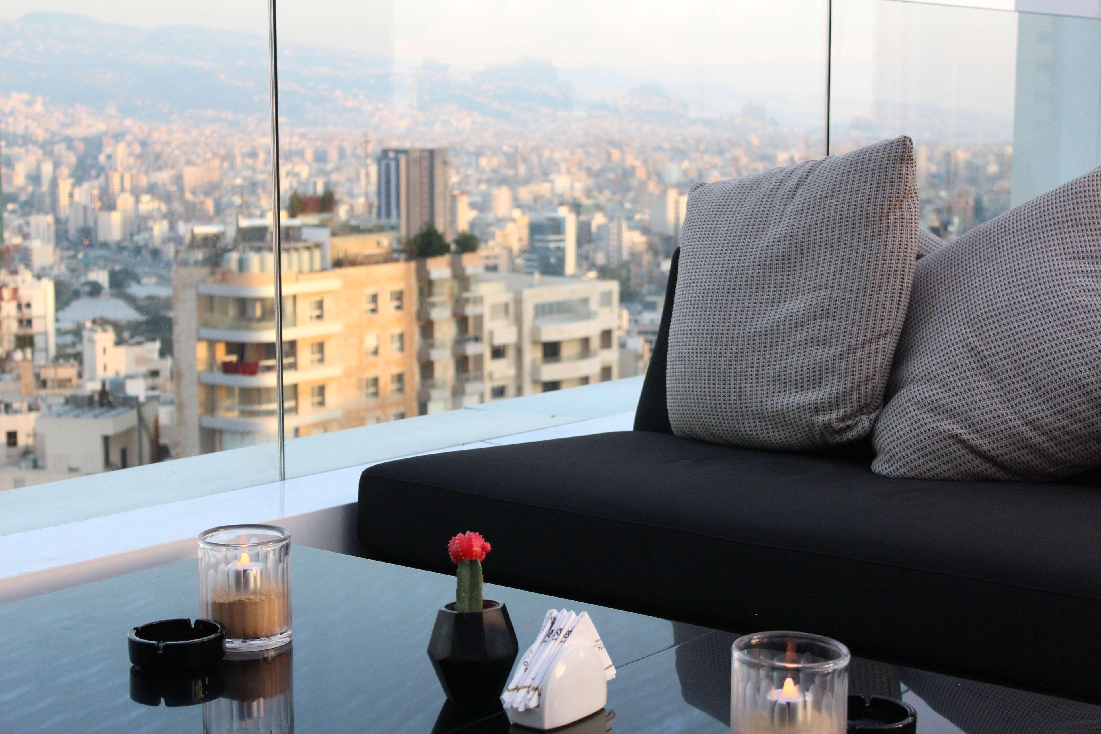 Royal Tulip Achrafieh Hotel Beiroet Buitenkant foto