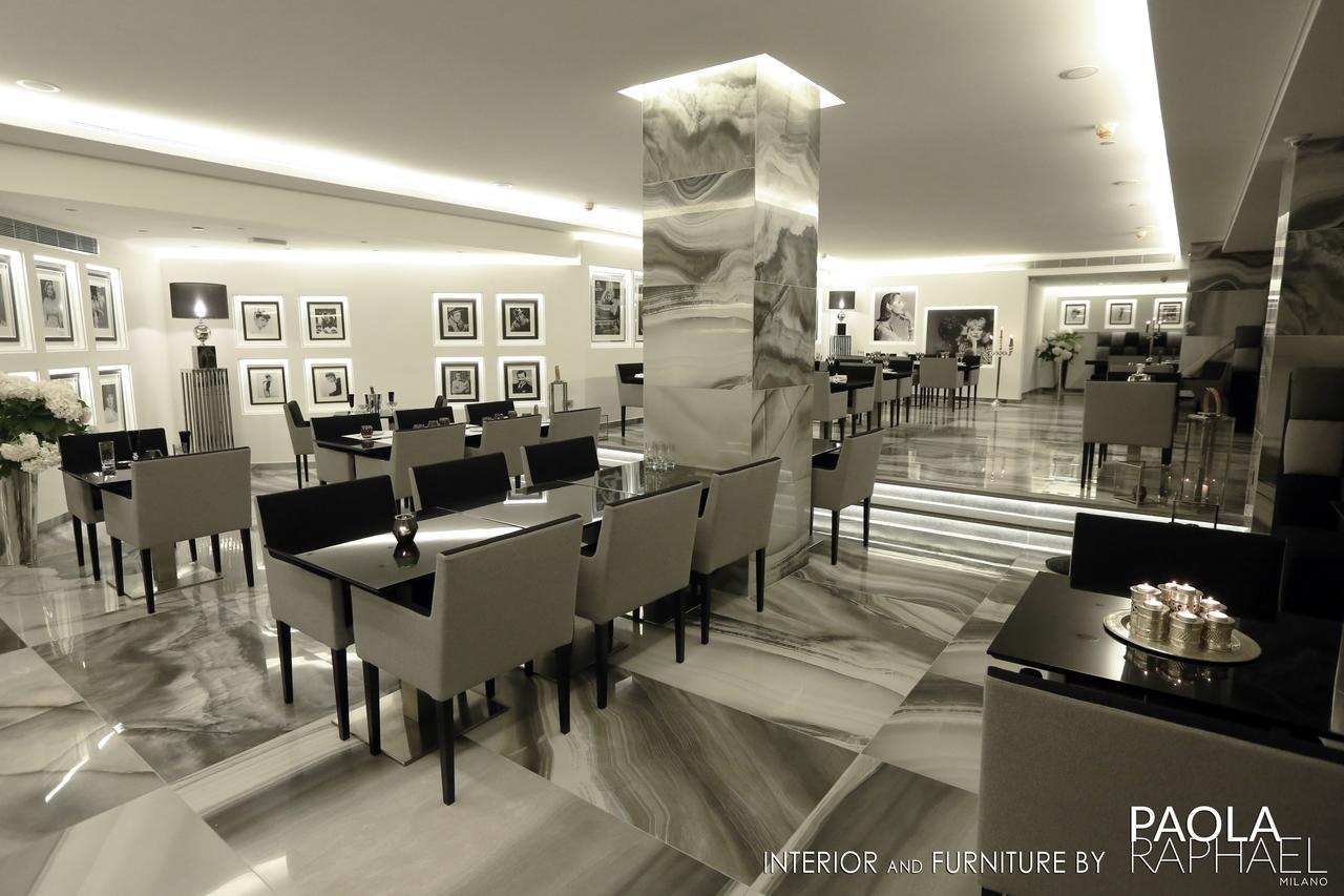 Royal Tulip Achrafieh Hotel Beiroet Buitenkant foto